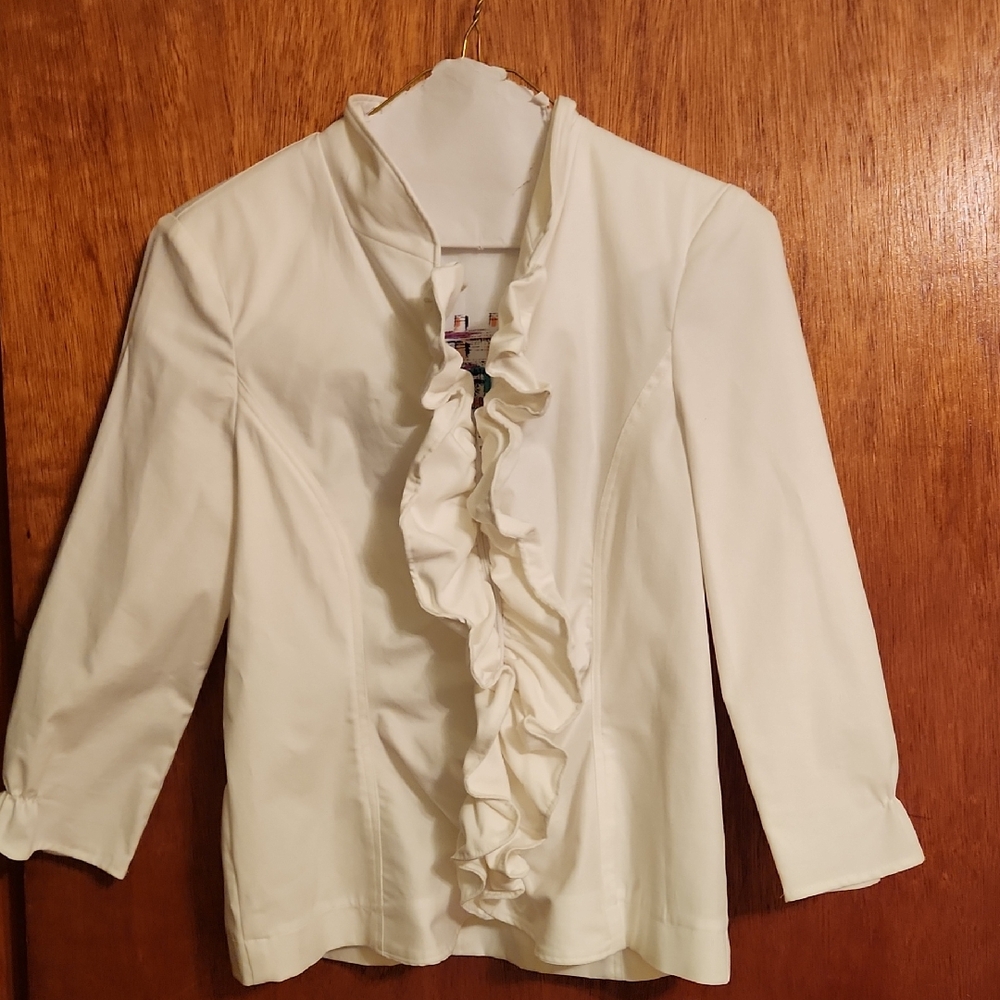 Chic Cream Ruffle Blouse